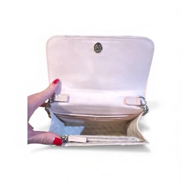 Steve Madden Pink Quilted Crossbody Bag - Picture 2 of 3